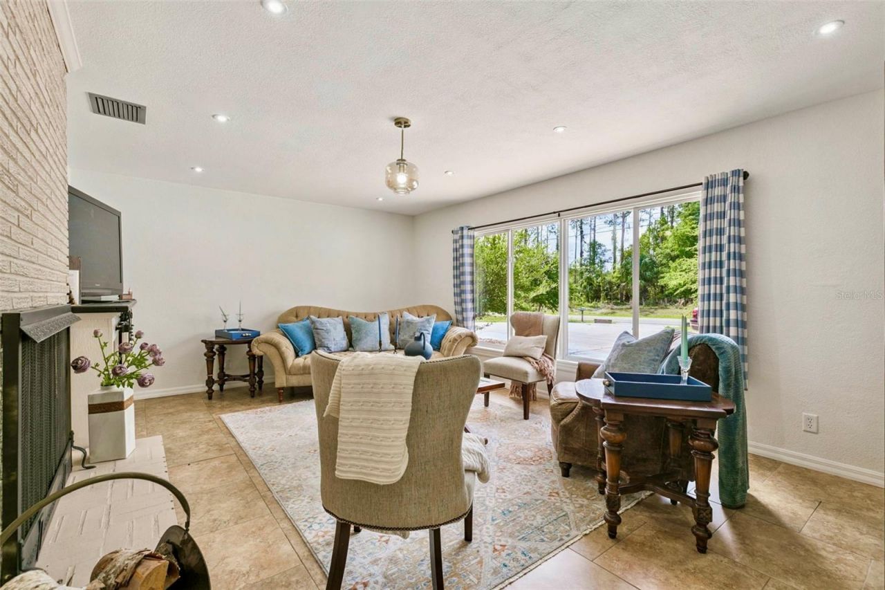 1200 Lake Harney Road, Geneva, FL 32732 Photo