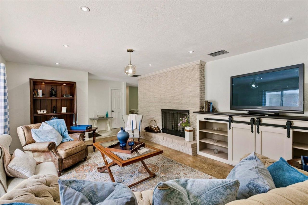 1200 Lake Harney Road, Geneva, FL 32732 Photo