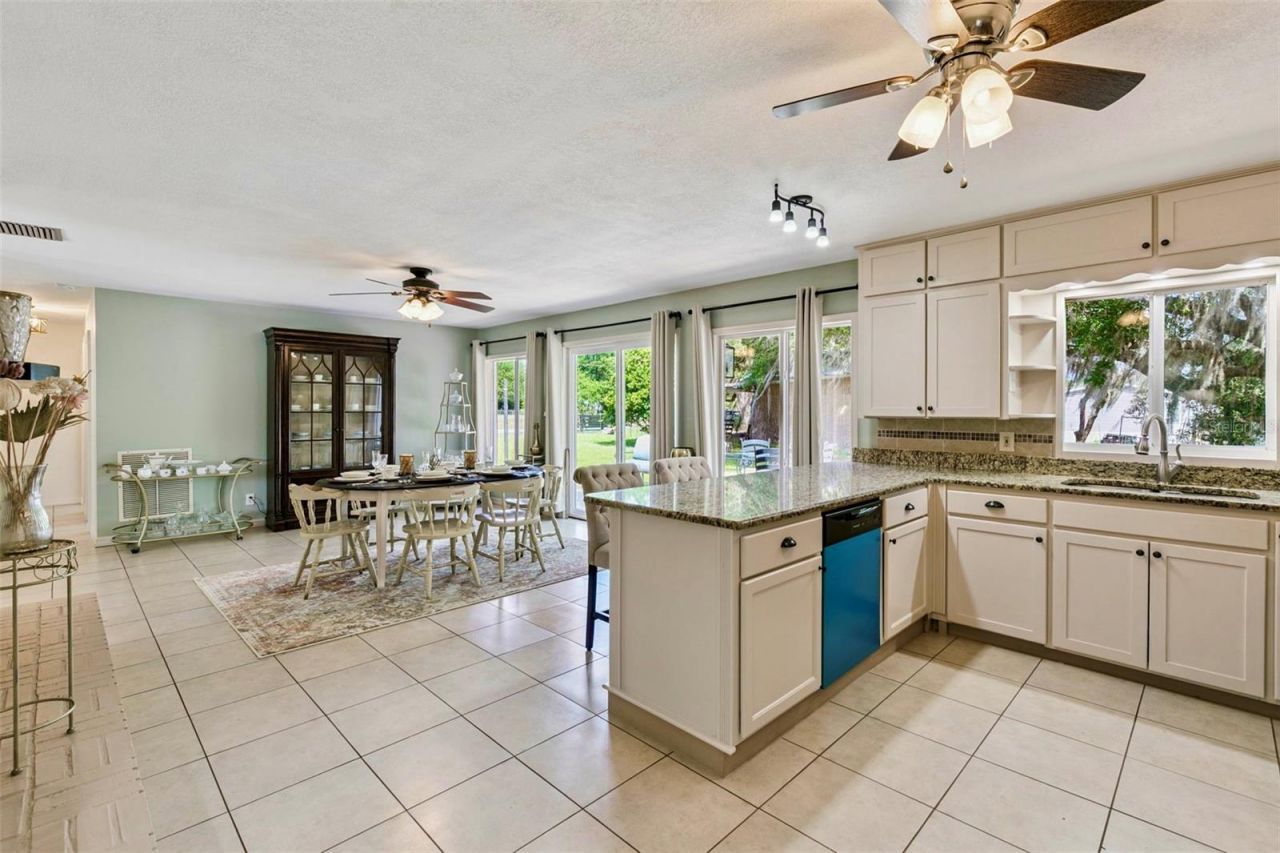 1200 Lake Harney Road, Geneva, FL 32732 Photo