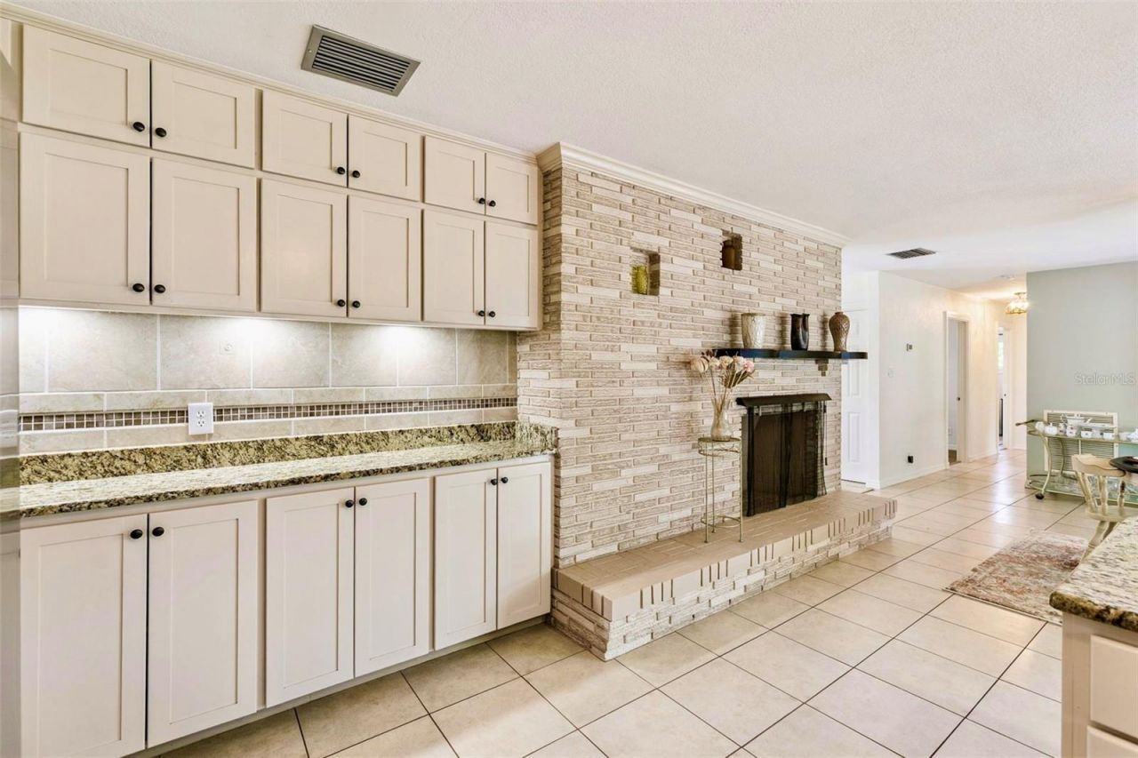 1200 Lake Harney Road, Geneva, FL 32732 Photo