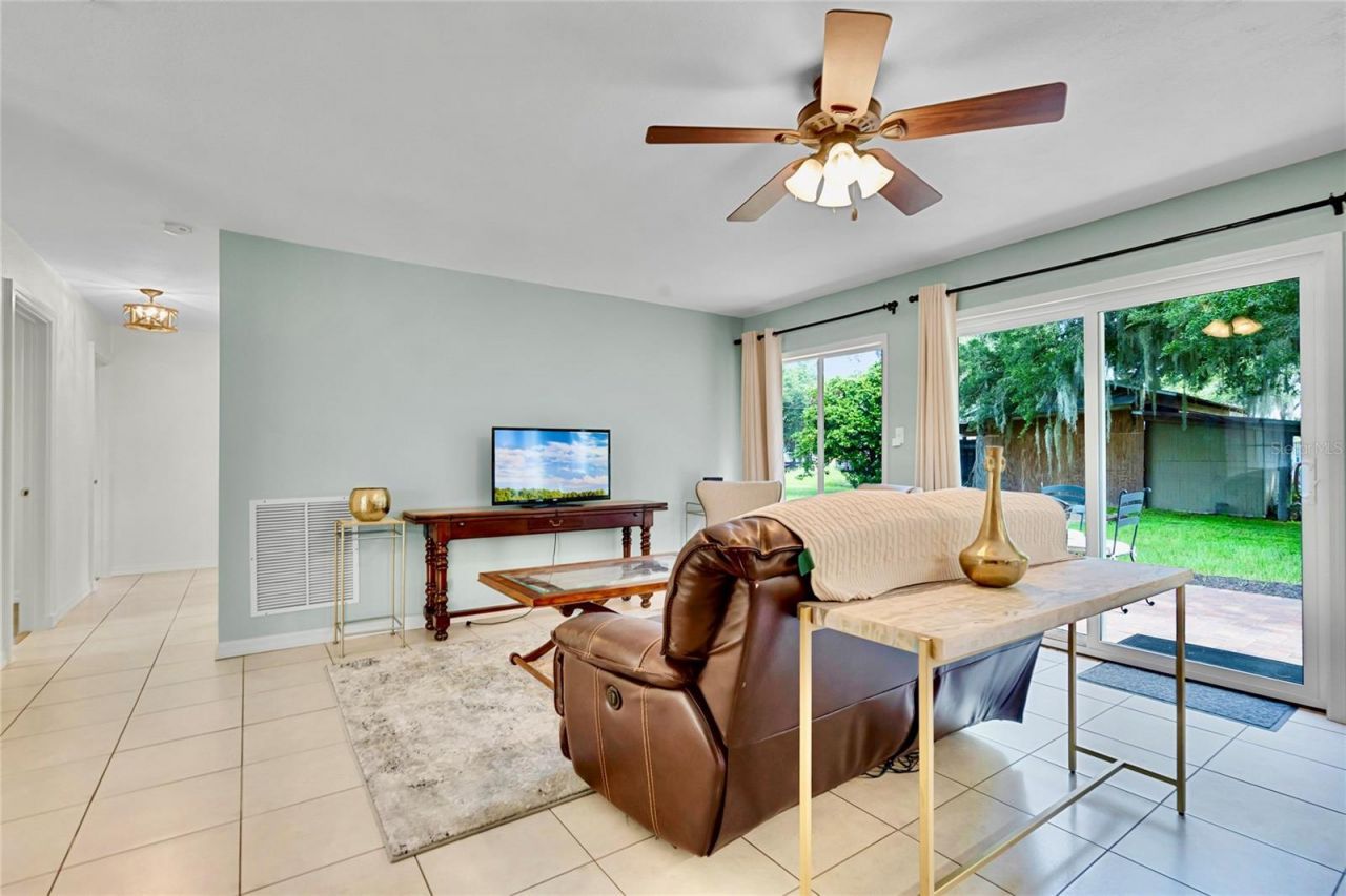 1200 Lake Harney Road, Geneva, FL 32732 Photo