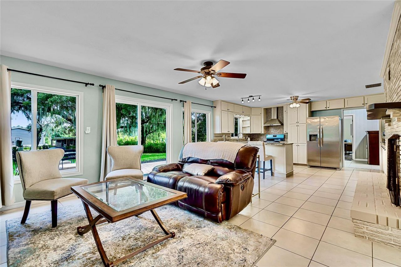 1200 Lake Harney Road, Geneva, FL 32732 Photo