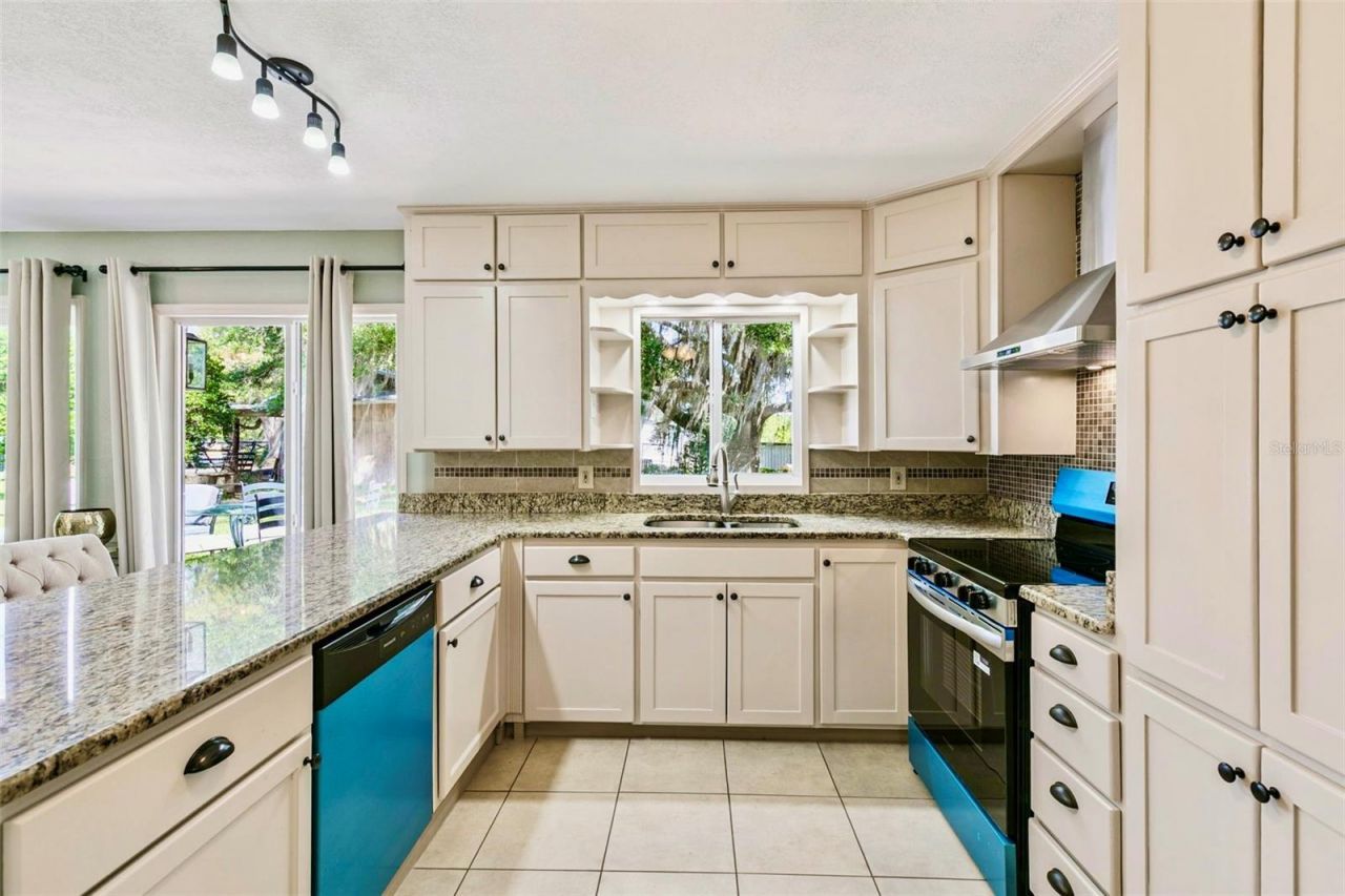 1200 Lake Harney Road, Geneva, FL 32732 Photo