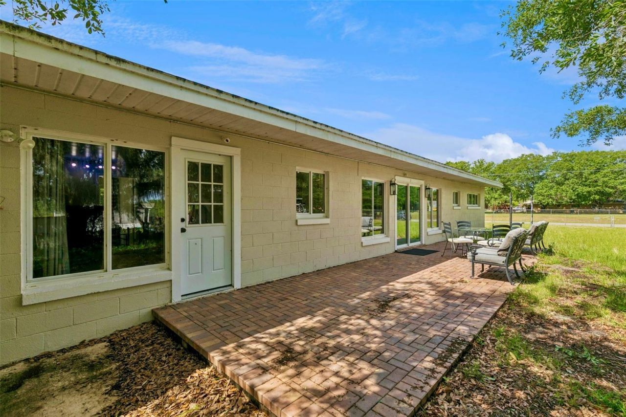 1200 Lake Harney Road, Geneva, FL 32732 Photo