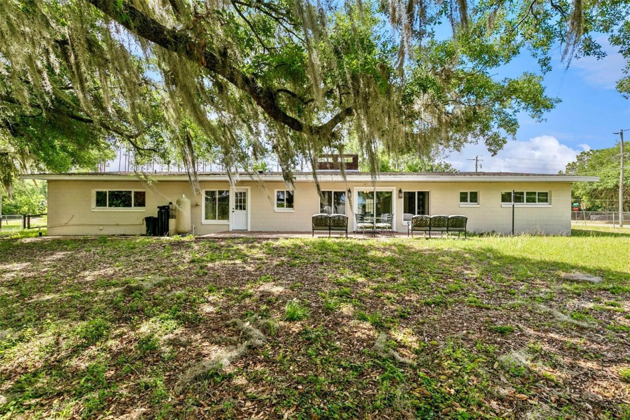 1200 Lake Harney Road, Geneva, FL 32732 Photo