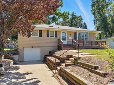 5069 S 129th Street, Omaha, NE 68137