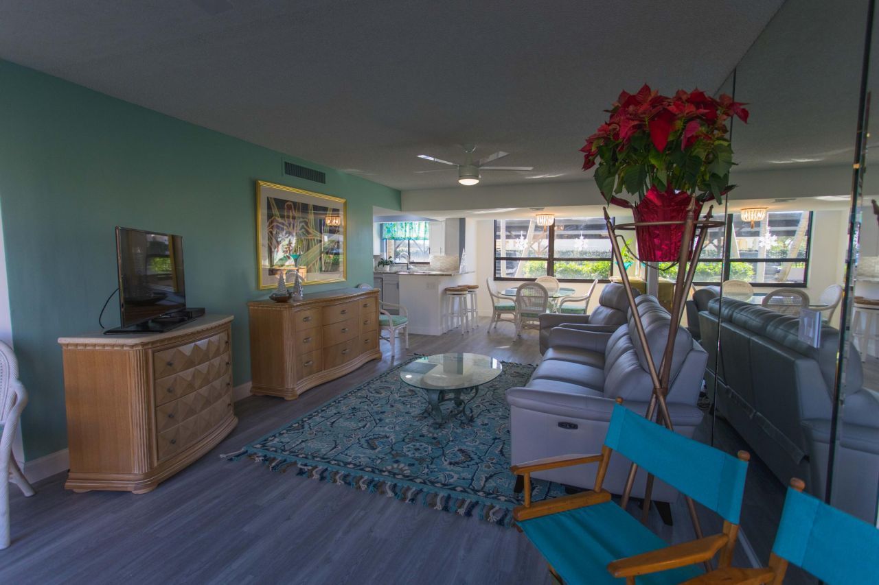 3382 NE Causeway Boulevard, Unit 101, Jensen Beach, FL 34957 Photo