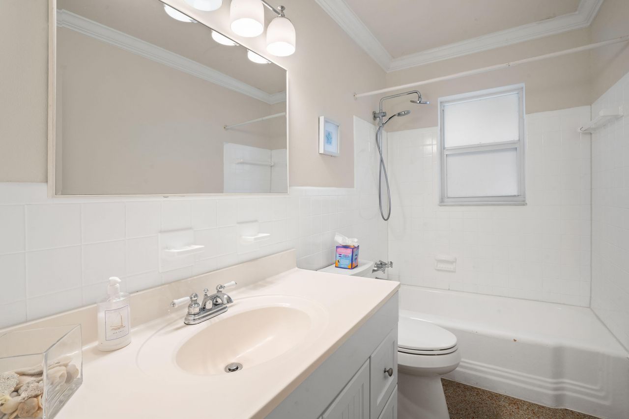 101 NE 11th Street, Delray Beach, FL 33444 Photo