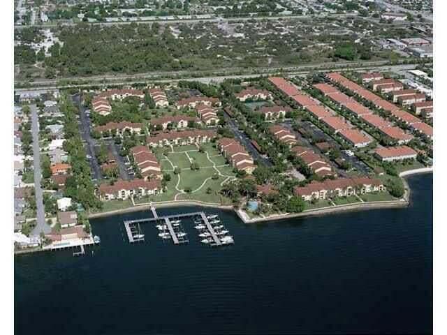 127 Yacht Club Way, Unit 109, Hypoluxo, FL 33462 Photo