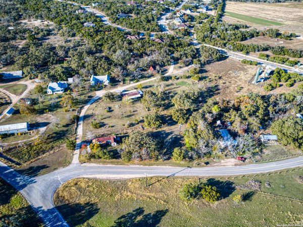 115 Fischer Store, Fischer, TX 78623