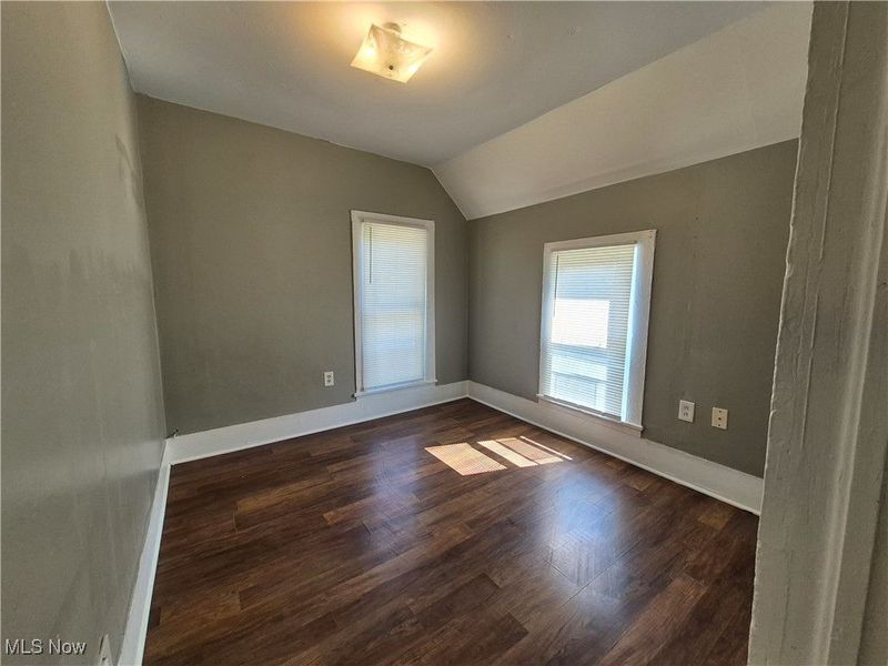 223 W 16th Street, Lorain, OH 44052 Photo 16