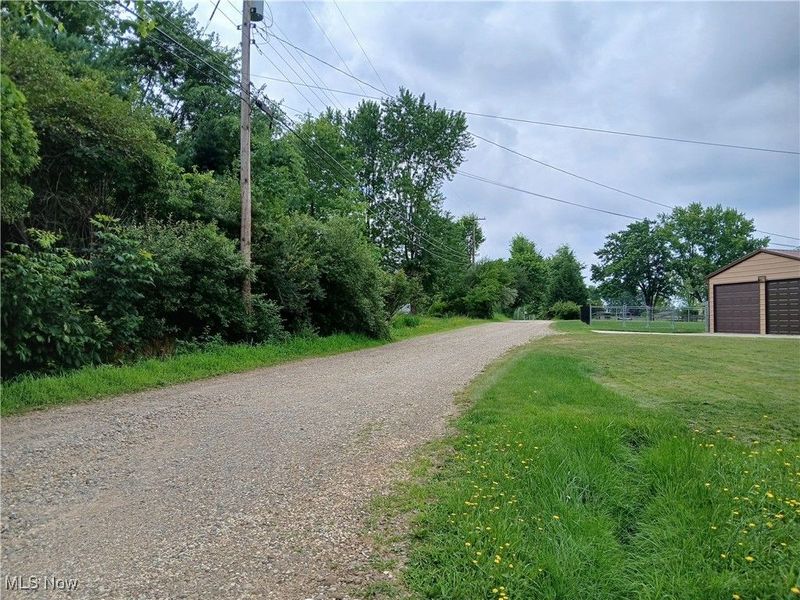 Bronco Road, Ravenna, OH 44266 Photo 3