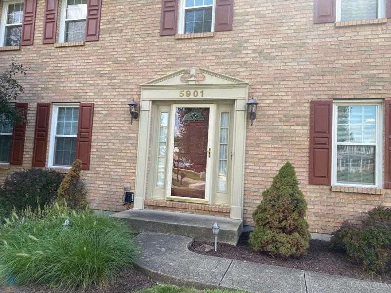 5901 Jenny Marie Court, Fairfield Twp, OH 45011 Photo 2