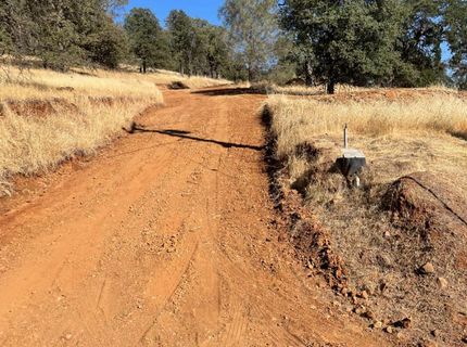 7607 S White Oak Lane, Browns Valley, CA 95918 Photo