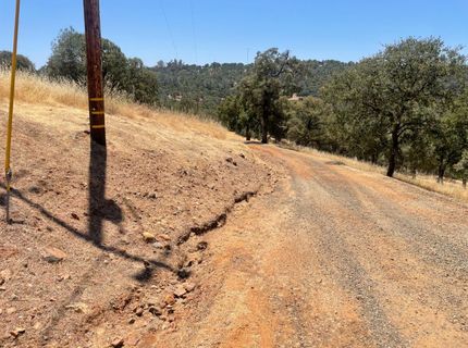 7607 S White Oak Lane, Browns Valley, CA 95918 Photo