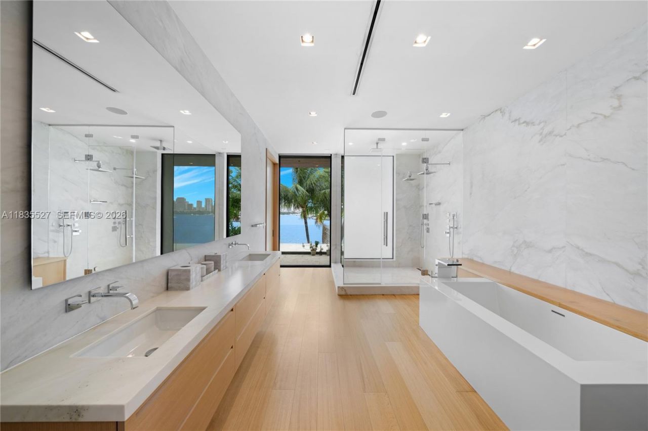 126 W San Marino Dr, Miami Beach, FL 33139 Photo