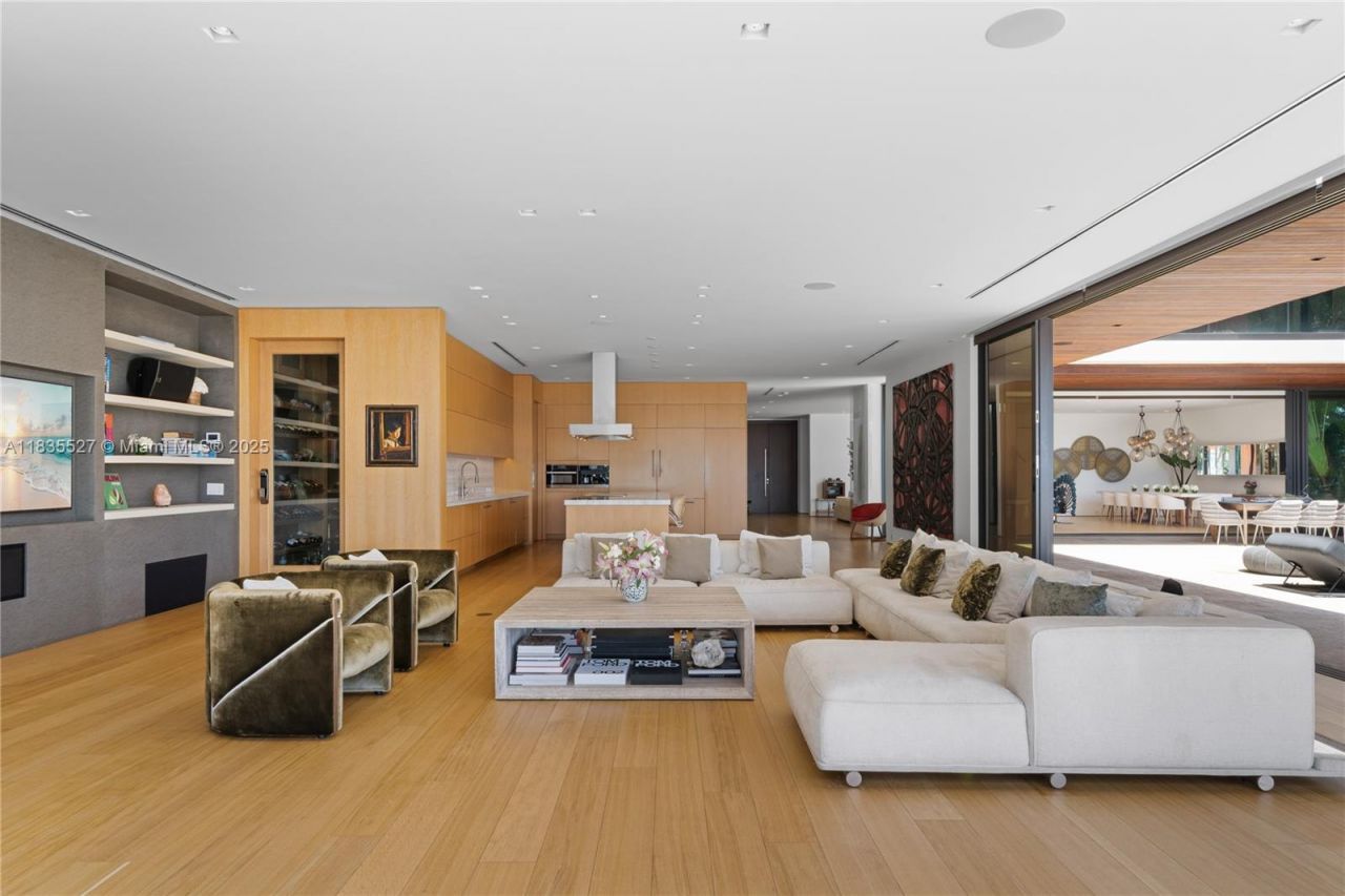 126 W San Marino Dr, Miami Beach, FL 33139 Photo