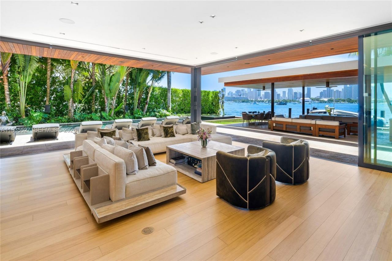 126 W San Marino Dr, Miami Beach, FL 33139 Photo