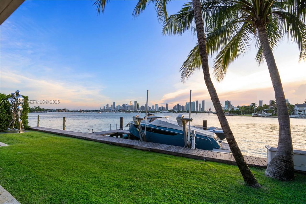 126 W San Marino Dr, Miami Beach, FL 33139 Photo