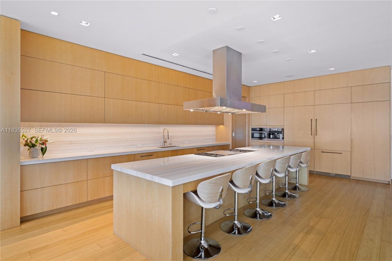 126 W San Marino Dr, Miami Beach, FL 33139 Photo