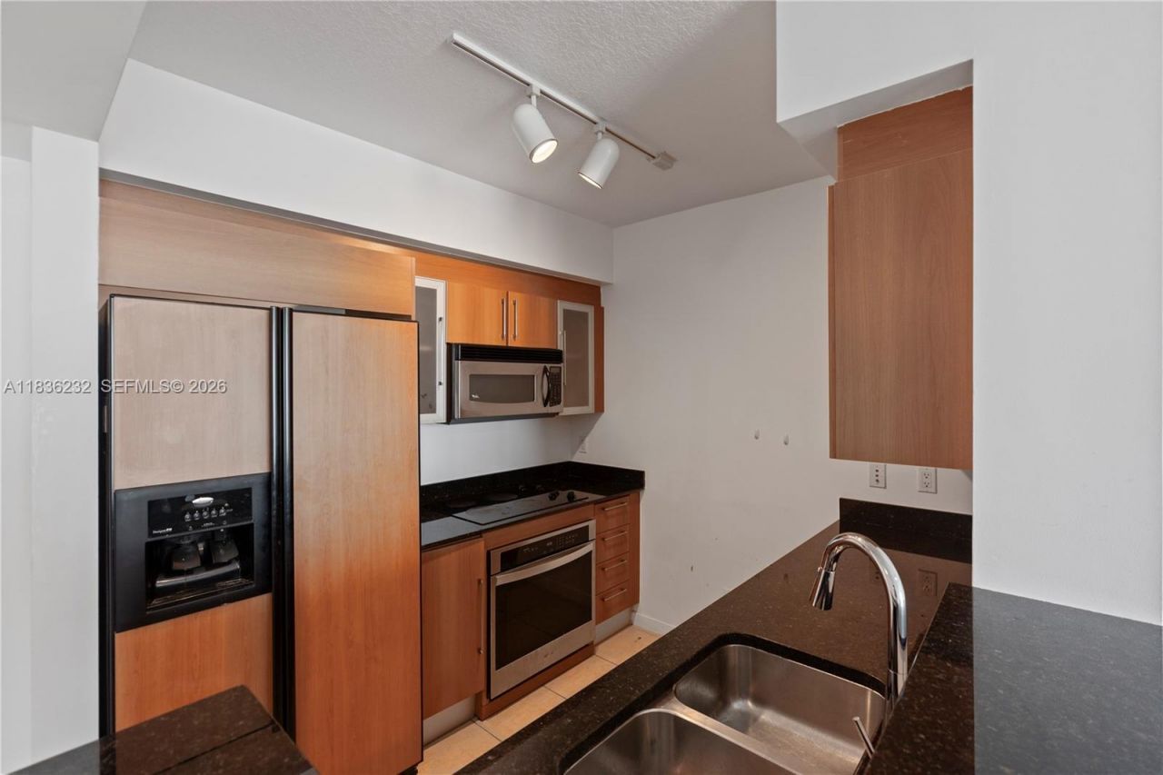 335 S Biscayne Blvd, Unit 3410, Miami, FL 33131 Photo