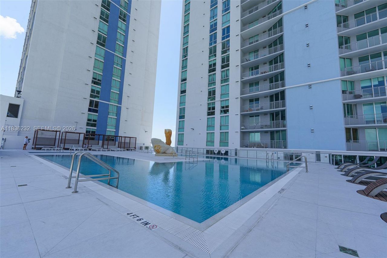 335 S Biscayne Blvd, Unit 3410, Miami, FL 33131 Photo