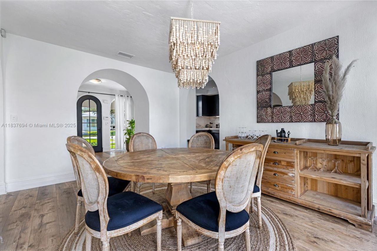 113 NE 101st St, Miami Shores, FL 33138 Photo