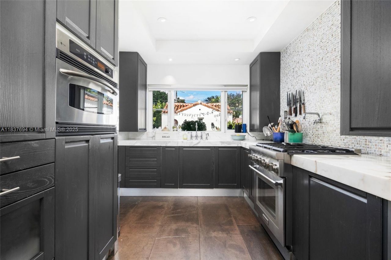 113 NE 101st St, Miami Shores, FL 33138 Photo