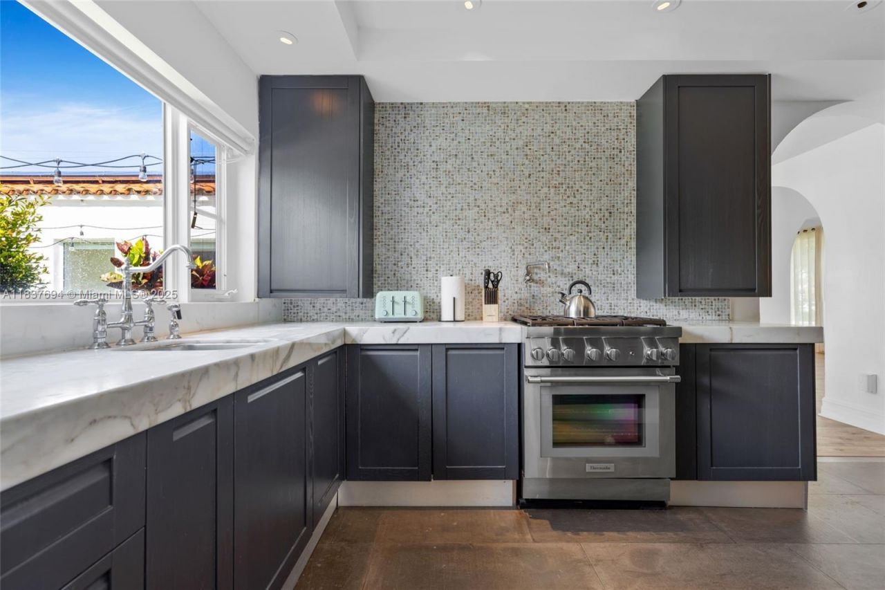 113 NE 101st St, Miami Shores, FL 33138 Photo