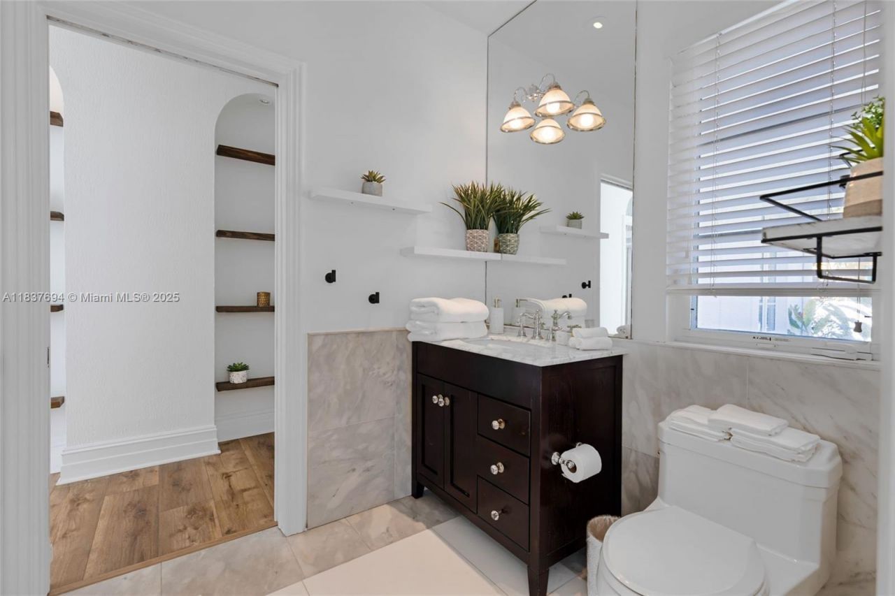 113 NE 101st St, Miami Shores, FL 33138 Photo