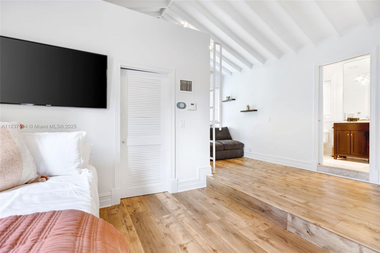 113 NE 101st St, Miami Shores, FL 33138 Photo