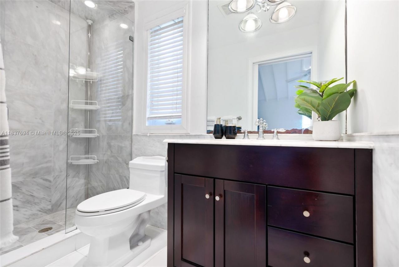 113 NE 101st St, Miami Shores, FL 33138 Photo