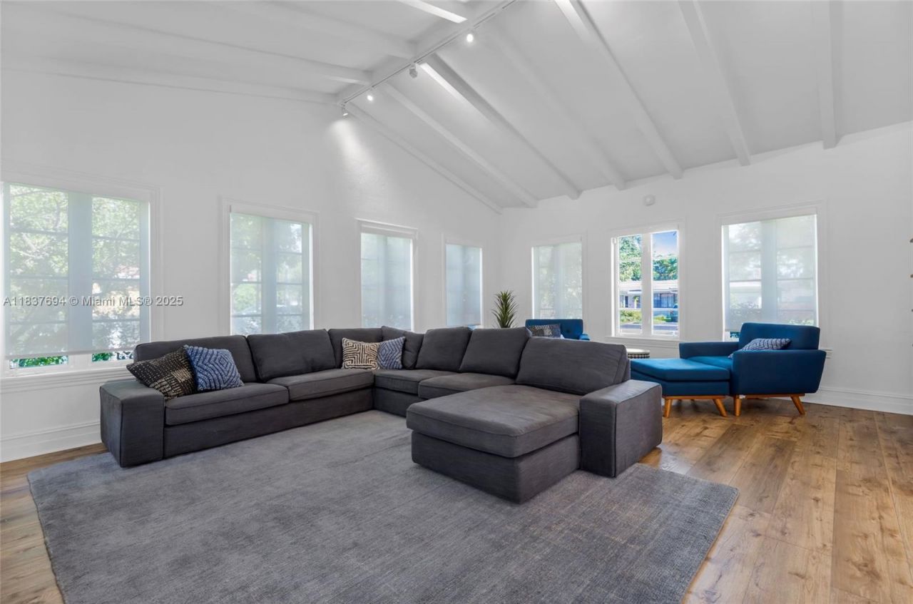 113 NE 101st St, Miami Shores, FL 33138 Photo