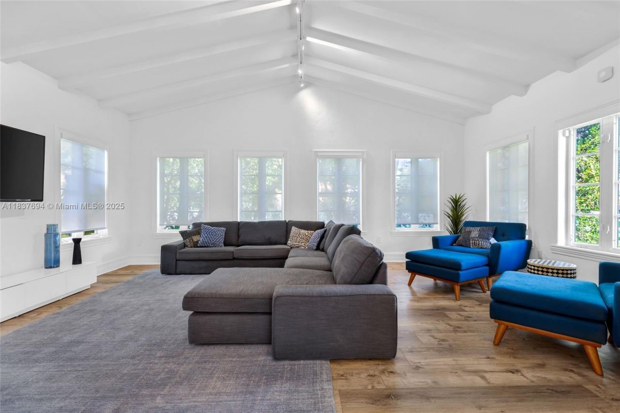 113 NE 101st St, Miami Shores, FL 33138 Photo