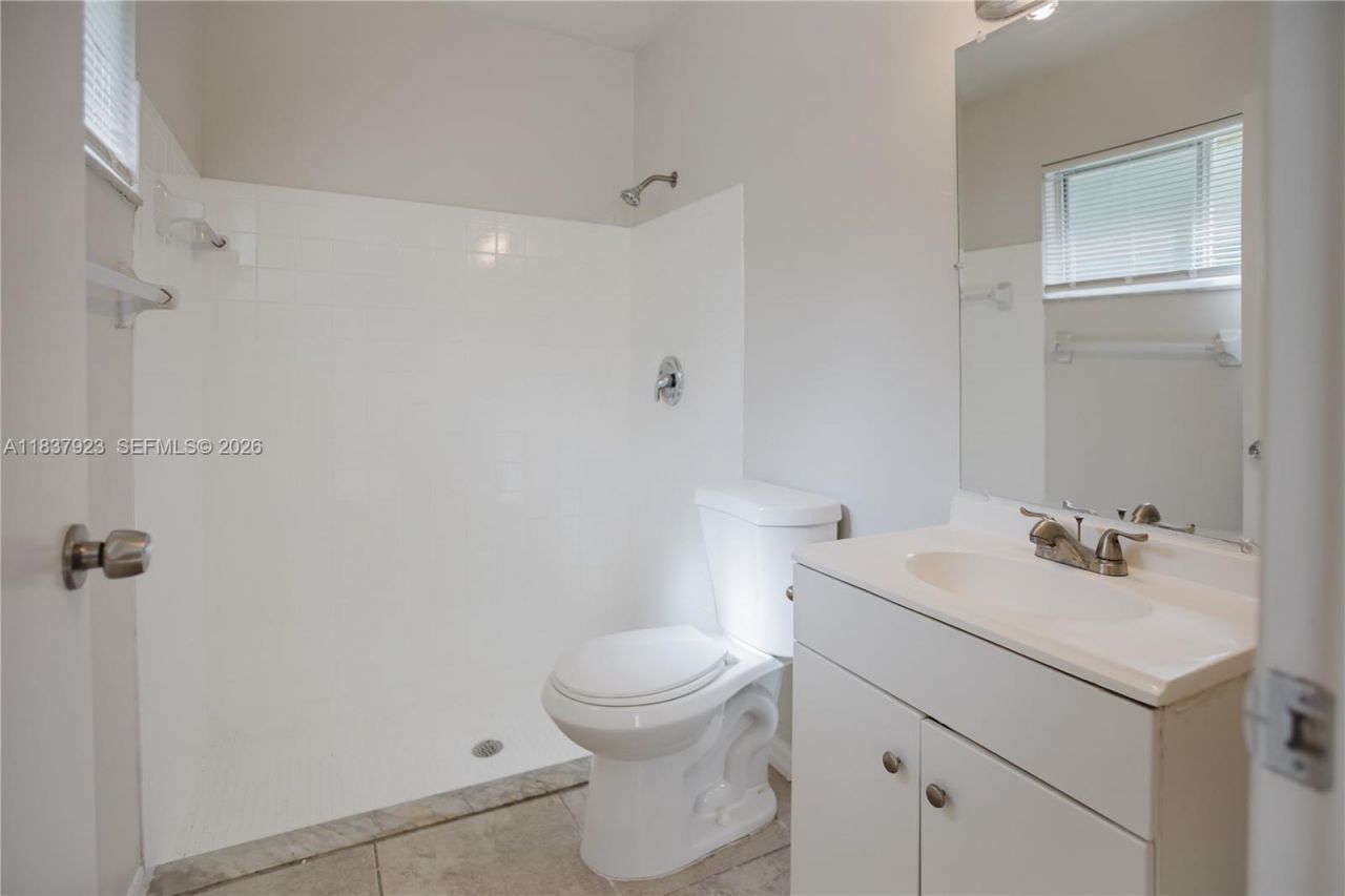 274 SW Bridgeport Dr, Port Saint Lucie, FL 34953 Photo