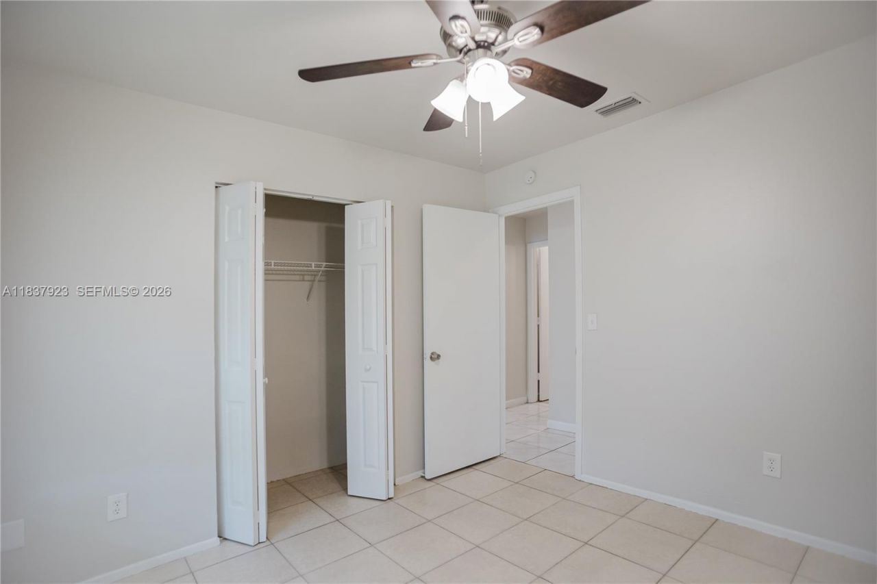 274 SW Bridgeport Dr, Port Saint Lucie, FL 34953 Photo