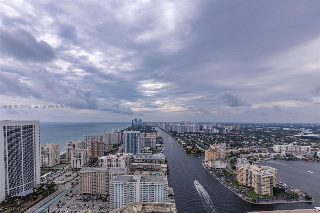 4010 S Ocean Dr, Unit R509, Hollywood, FL 33019 Photo