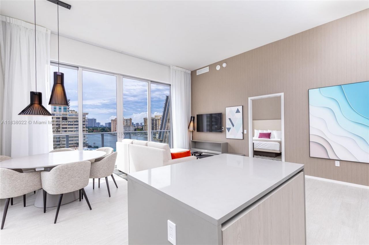 4010 S Ocean Dr, Unit R509, Hollywood, FL 33019 Photo