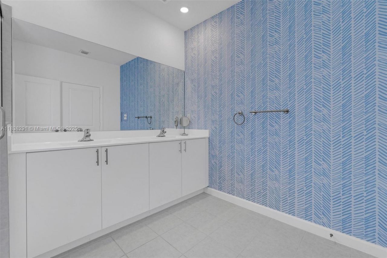 14864 SW 163rd Ter, Miami, FL 33187 Photo