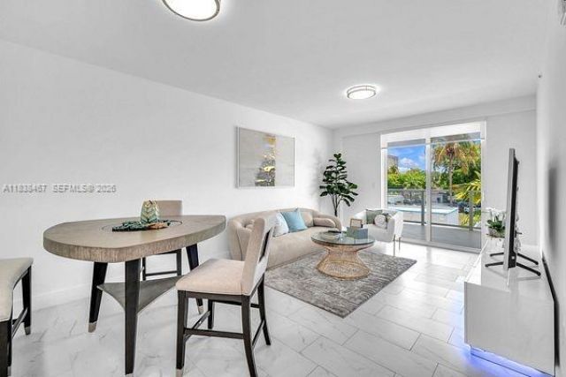 1850 Monroe, Unit 301, Hollywood, FL 33020 Photo