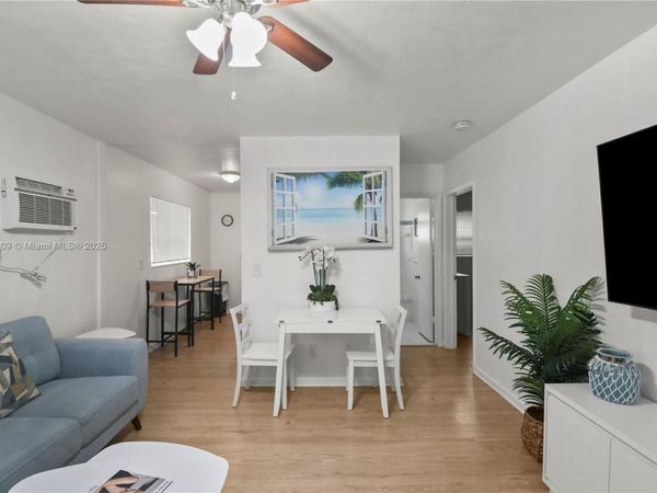 717 SW 13th Ave, Unit 1, Fort Lauderdale, FL 33312