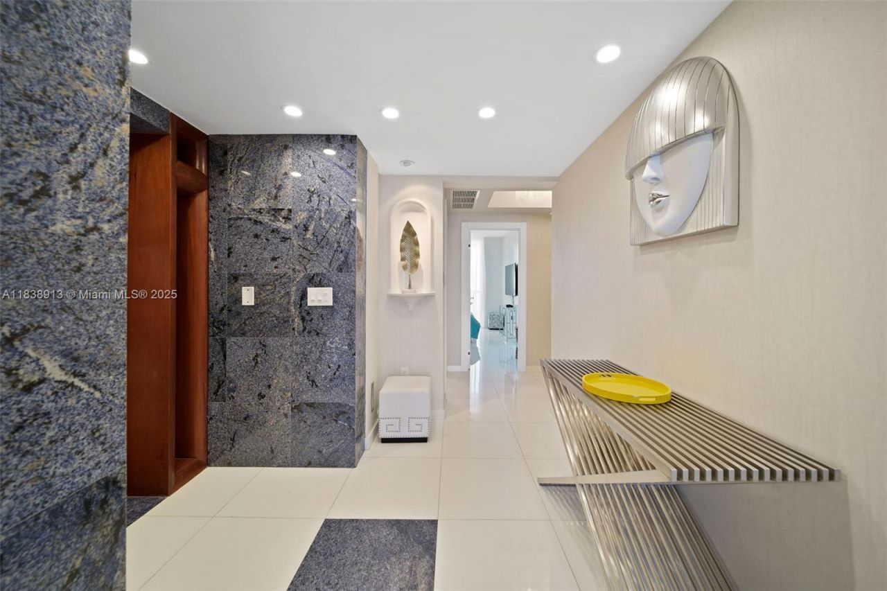 17875 Collins Ave, Unit 4205 (AVAI, Sunny Isles Beach, FL 33160 Photo