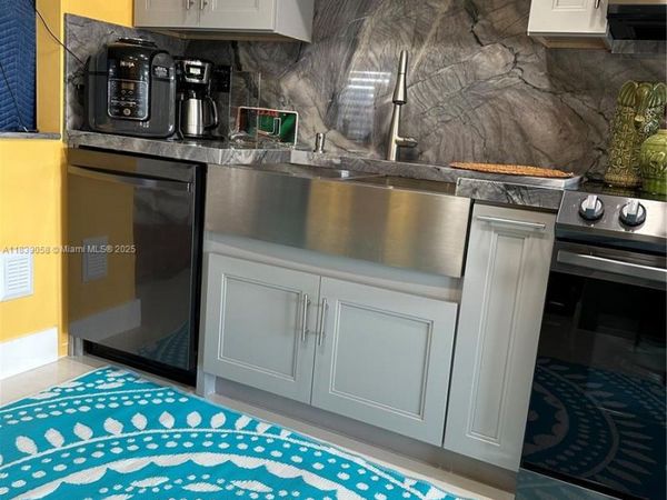 15481 SW 81st Cir Ln, Unit 712, Miami, FL 33193