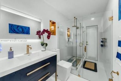 323 NW 136th Pl, Miami, FL 33182 Photo