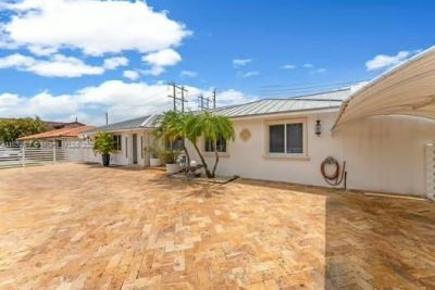 323 NW 136th Pl, Miami, FL 33182 Photo