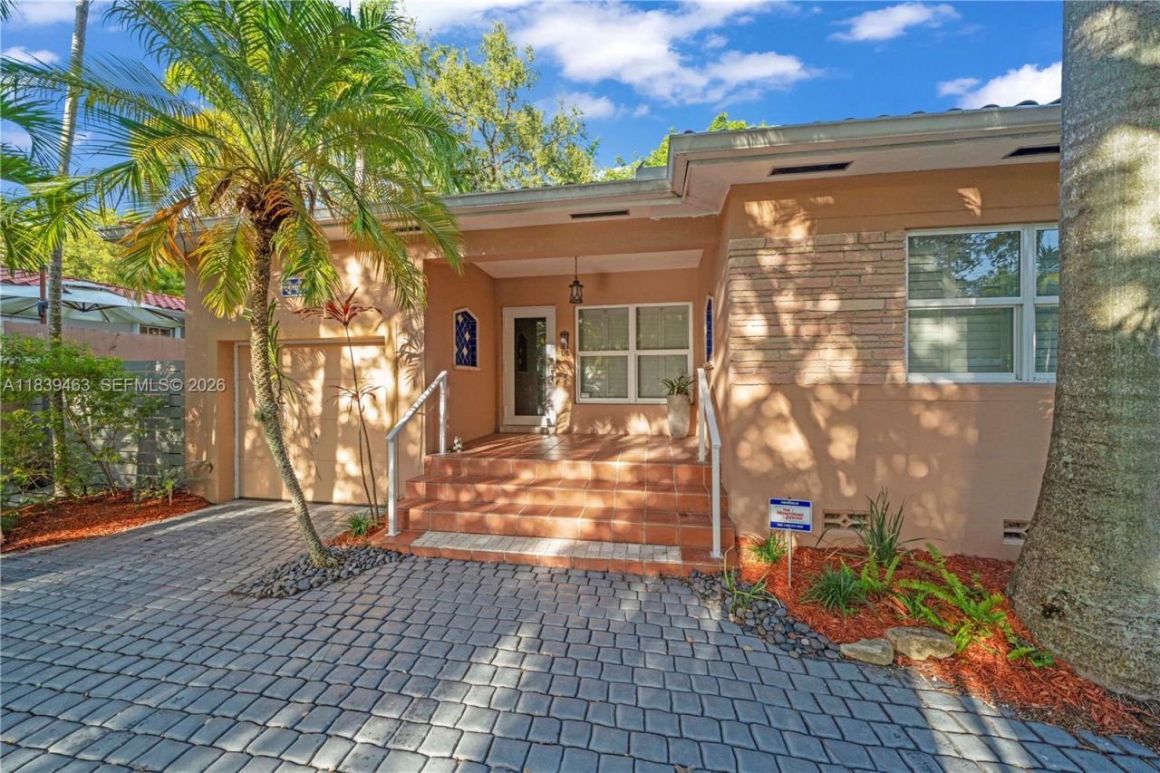 2665 SW 17th Ave, Miami, FL 33133 Photo