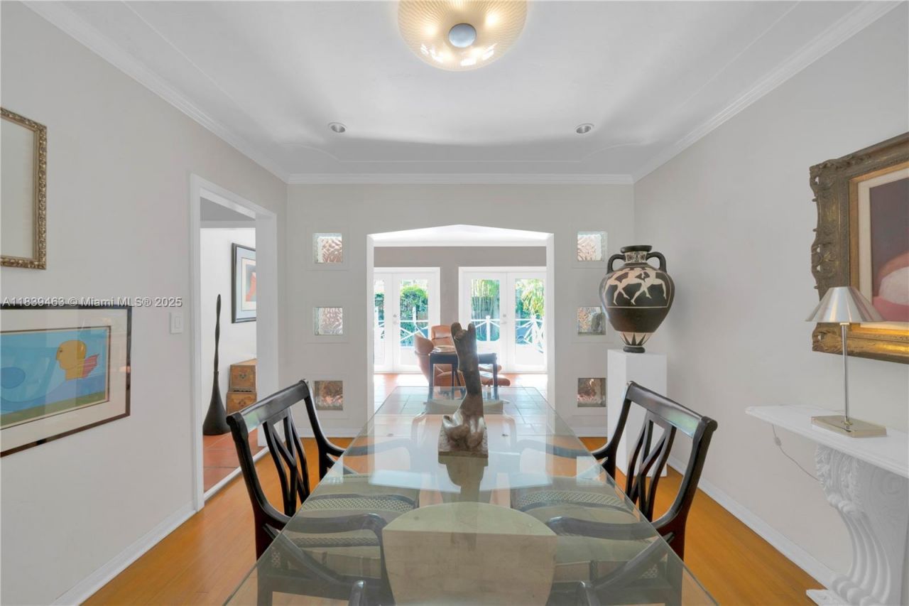 2665 SW 17th Ave, Miami, FL 33133 Photo