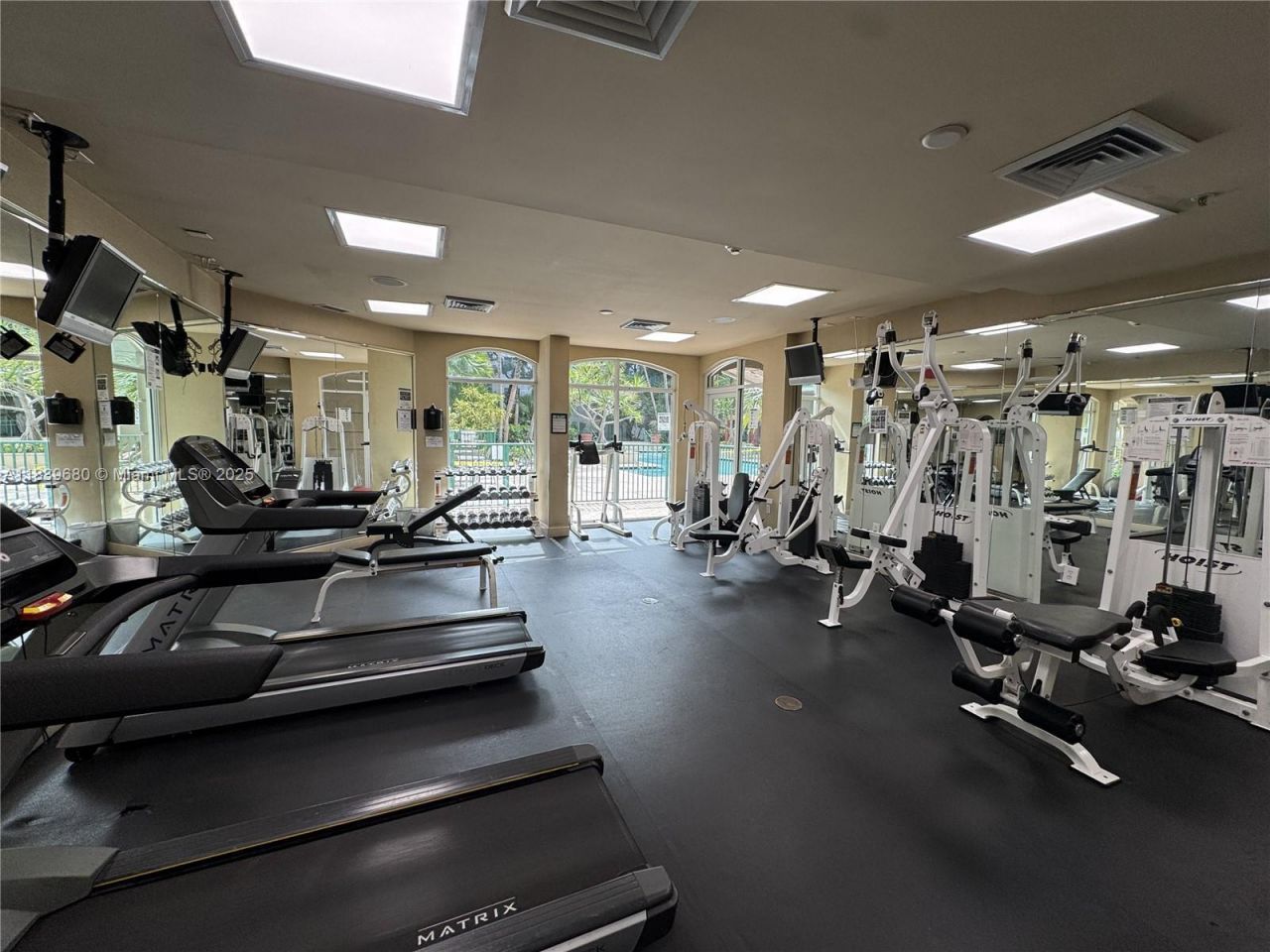 6001 SW 70th St, Unit 304, South Miami, FL 33143 Photo