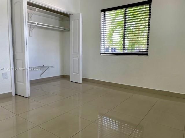 330 W 40th Pl, Hialeah, FL 33012 Photo