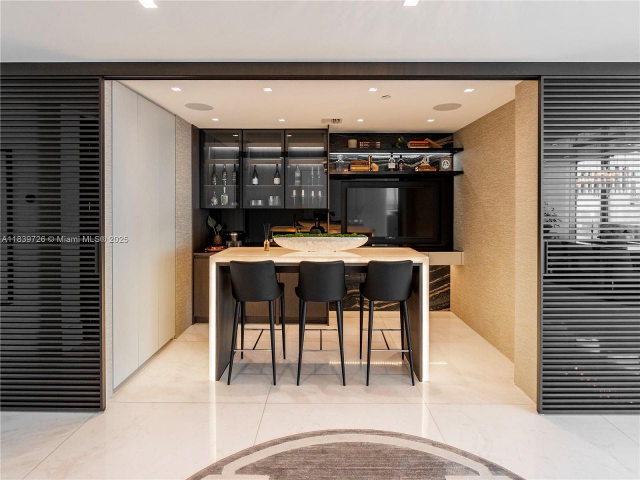 17475 Collins Ave, Unit 1001, Sunny Isles Beach, FL 33160 Photo